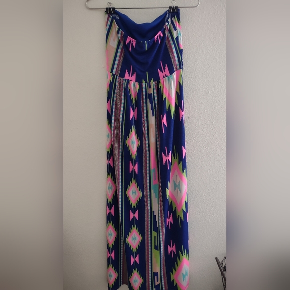 Blue Aztec Print Maxi Dress with Pockets from Vanilla Bay - Picture 2 of 4